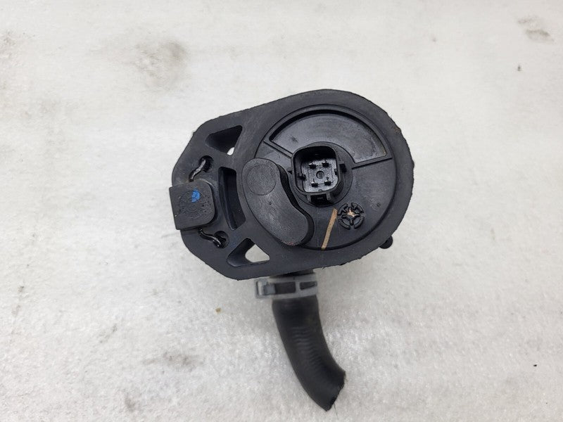 1057235 00 G ⭕ 16-20 Model S MS Electric Auxiliary Coolant Water Pump w/ Bracket 1057235-00-G