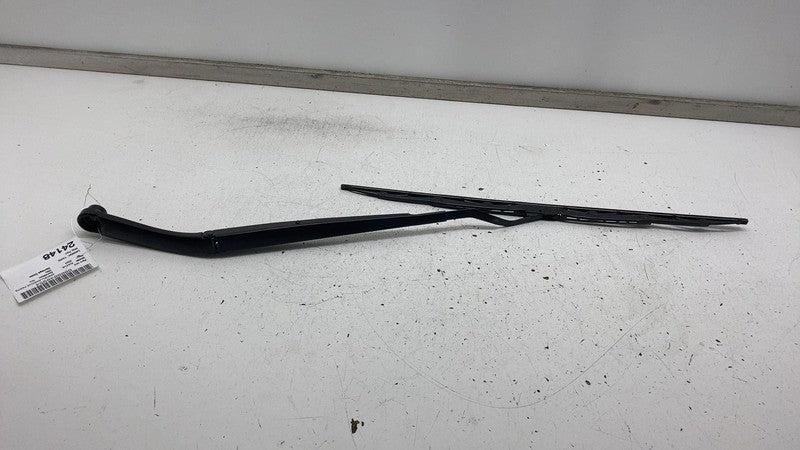 2022 2022 2024 Kia EV6 Front Passenger Side Windshield Wiper Arm & Blade Right