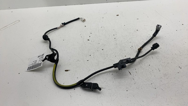 ⭕2023-2025 Toyota Prius Rear Passenger Side Wheel Speed ABS Sensor Har