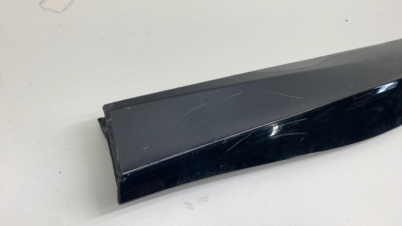 LJ8B-R20848-DA ⭕21-24 Ford Mustang Mach-E Front Right Side Lower Trim Molding RH LJ8B-R20848-DA