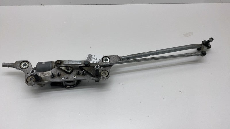 7P0955023 2011-2018 Porsche Cayenne Front Windshield Wiper Motor System Linkage Assembly