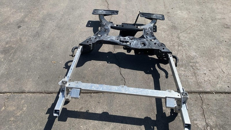 ⭕ 2014-2015 Mercedes-Benz B Electric Drive Front Subframe Crossmember Cradle