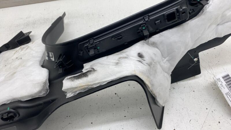 670040378 ⭕ 2017-2020 Levante Rear Left Door Sill Scuff Plate Cover Trim Panel 670040378