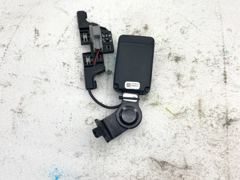 ⭕17-23 Tesla Model 3 Rear Driver Side 2nd Row Seat Belt Buckle Left 10