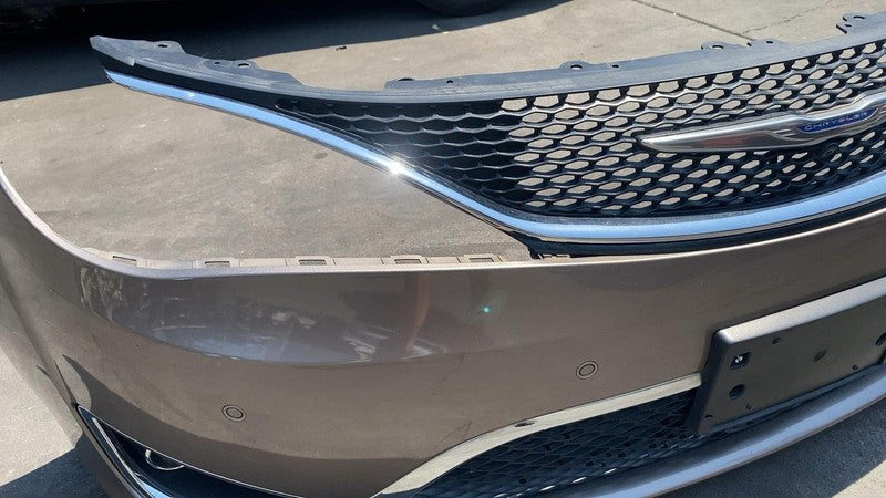⭕ 2017-2020 Chrysler Pacifica Front Bumper Cover w/ Fog Light & PDC Gold - PTE