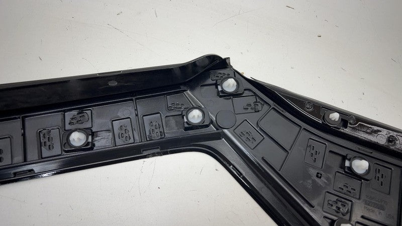 ⭕22-23 Chevrolet Bolt EUV Rear Left Upper Applique Quarter Reveal Pane