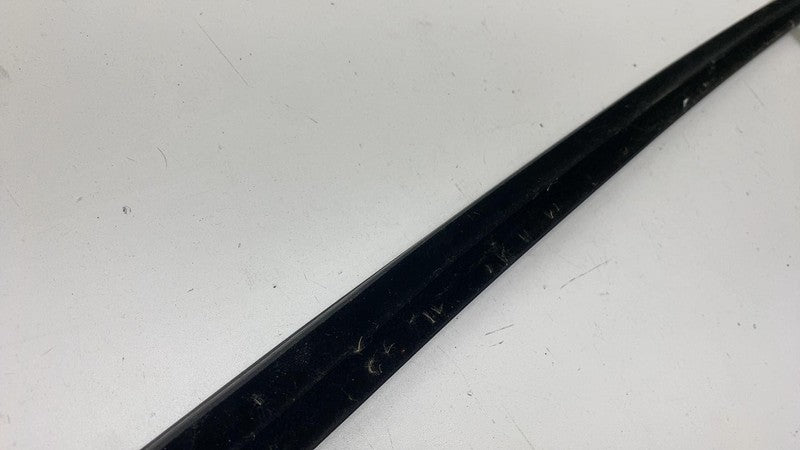 ⭕ 2020-2024 Tesla Model Y Rear Right Door Window Outer Belt Assy 14957