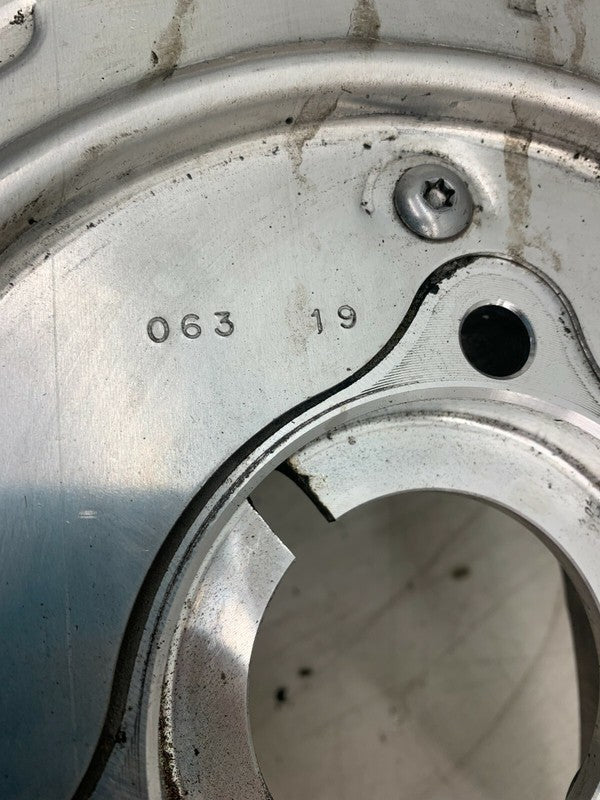 ⭕17-23 Model 3 Rear Left Suspension Spindle Knuckle w/ Dust Shield 104