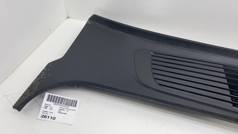 ⭕ 2022-2025 Rivian R1S Underhood Rearward Closeout Trim Cover Panel PT