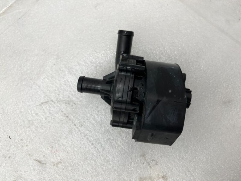 2016-2020 Tesla Model S X Cooling System Auxiliary Water Coolant Pump FWD Assy