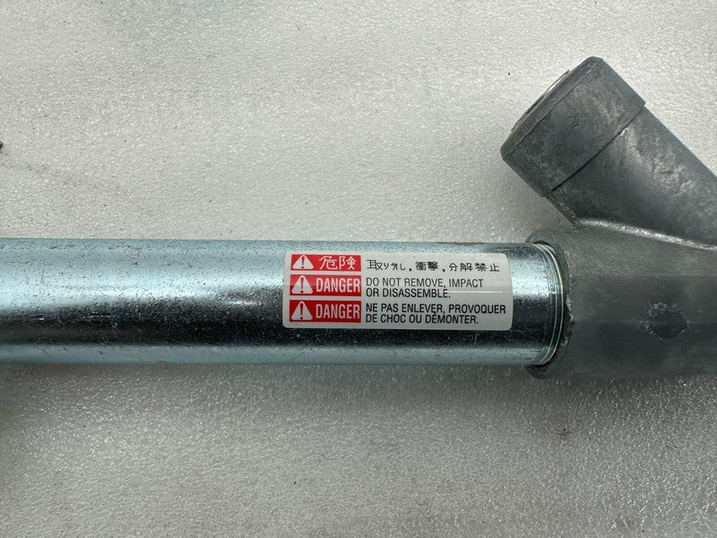 100526505E ⭕ 12-15 Model S Front Right Seat Belt Outboard Lap Pre-Tensioner RH 1005265-05-E