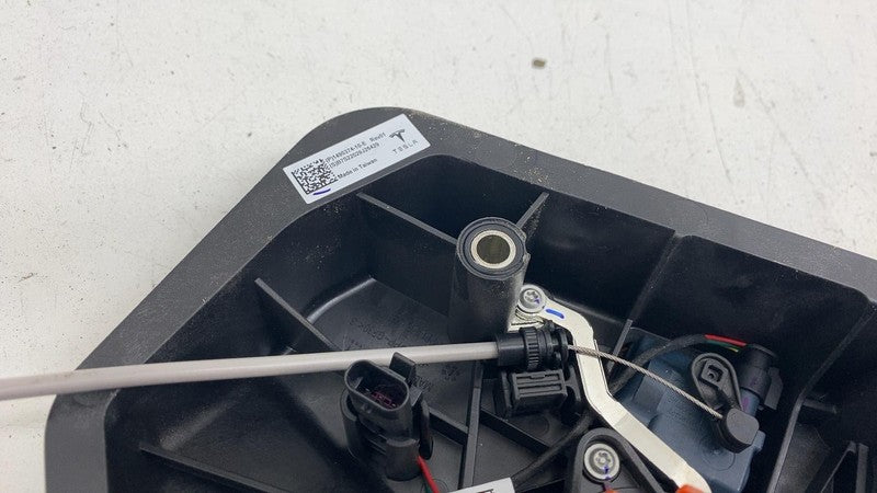 ⭕ 17-23 Tesla Model 3 HV Charge Charging Port Inlet Socket Module 1490