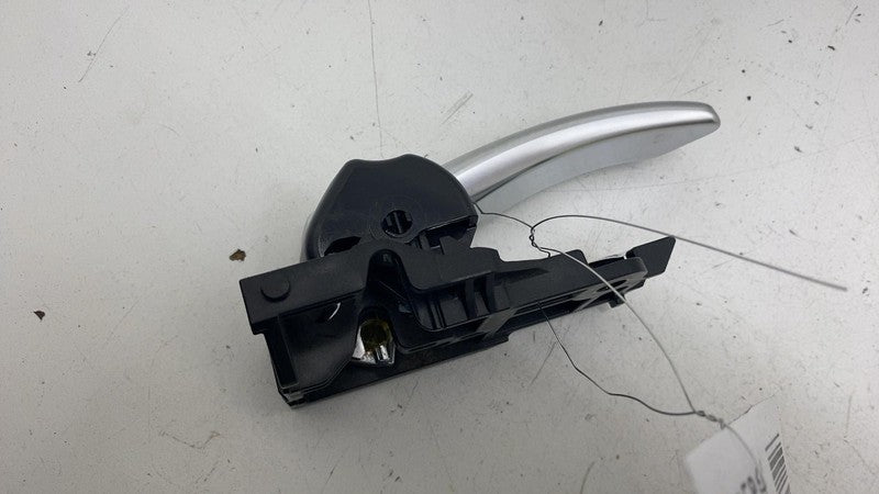 ⭕ 23-25 Toyota Prius Front Passenger Side Interior Door Handle Right 6