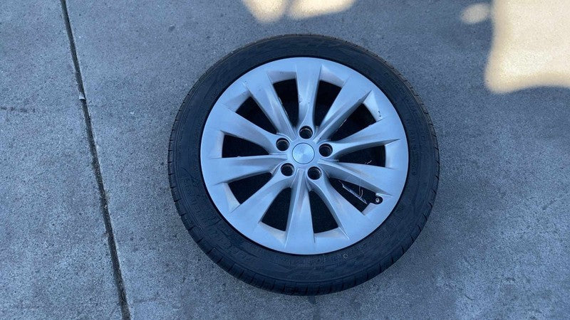 ⭕ 16-20 Model S Wheel Rim 19x8.0 +40MM Road Hugger Tire 245/45ZR19 1059337-00-B