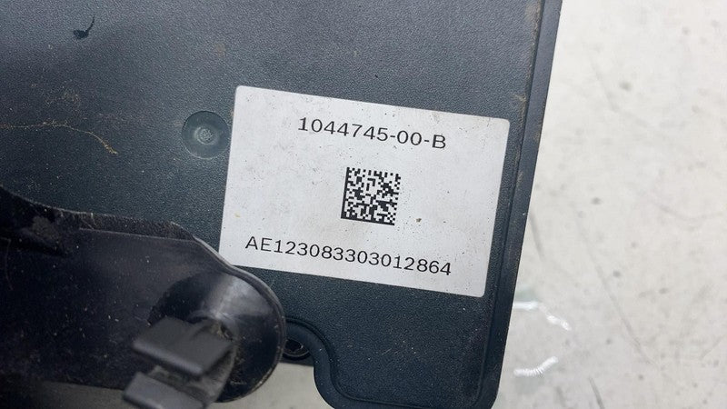 ⭕ 17-23 Tesla Model 3 Anti-Lock Brake System ABS Pump Module Unit 1044