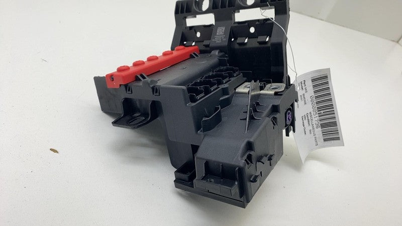 2018-2023 BMW 530e G30 Positive Battery Cable Distribution Fuse Box 68