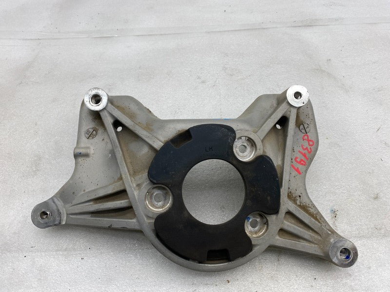 104437100D ⭕ 17-23 Model 3 Y Front Driver Side Upper Strut Mount Bracket Left 1044371-00-D