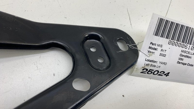 PT00034440 ⭕22-23 Rivian R1T Front Driver Side Bumper Mount Support Bracket Left PT00034440