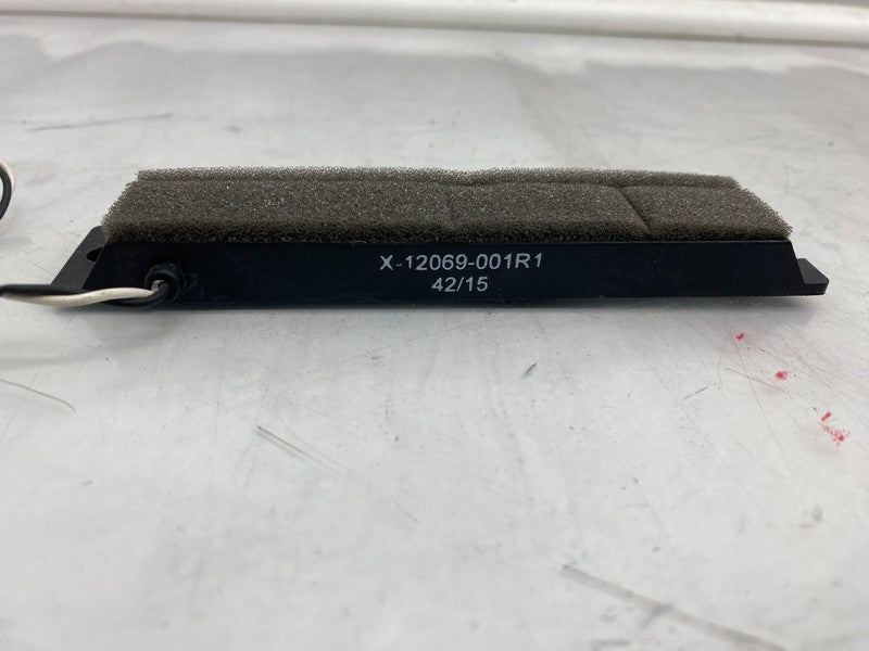 X 12069 001R1 ⭕ 12-20 Tesla Model S Keyless Entry Antenna Receiver Module Unit X-12069-001R1