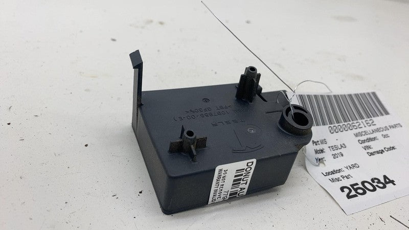 ⭕ 17-23 Tesla Model 3 Rear Bumper BCM Computer Body Control Module 109