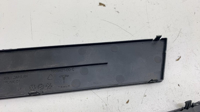 ⭕ 24-25 Tesla Cybertruck Left & Right Frunk bolt Caps 1859400-00-C/185