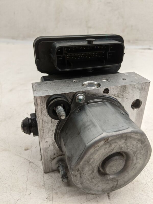 6006363-00-D ⭕ 12-15 Tesla Model S ABS Anti-Lock Pump Hydraulic Control Module 6006363-00-D