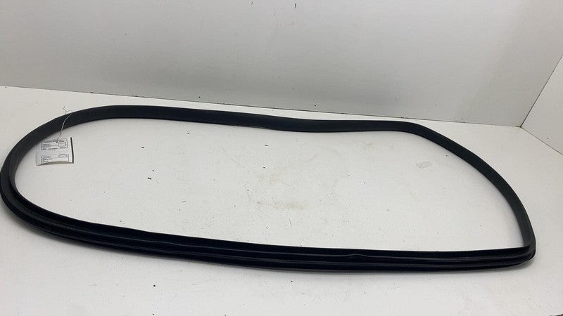 ⭕ 20-24 Model Y Rear Right Primary Body Weatherstrip Rubber Seal RH 14