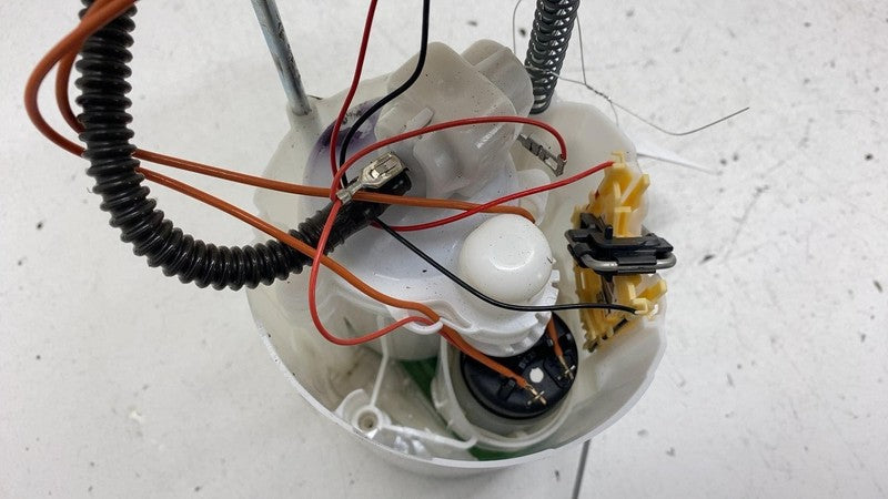 68499711AA 2017-2023 Chrysler Pacifica Voyager Fuel Injection High Pressure Pump Module OEM