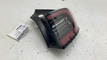 ⭕17-22 Tesla Model 3 Rear Right Outer Exterior Taillight Tail Lamp 3-Pin 1077398