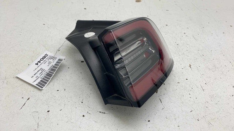 ⭕17-22 Tesla Model 3 Rear Right Outer Exterior Taillight Tail Lamp 3-P
