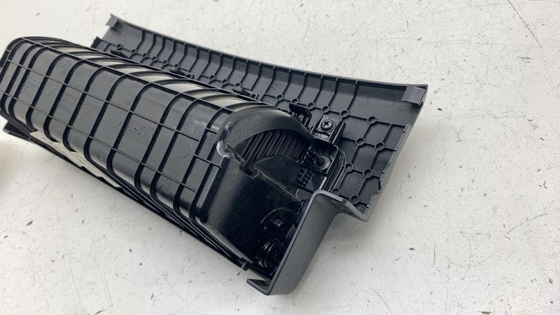 PT00042000C ⭕2022-2025 Rivian R1S Front Left Seat Lower Storage Tray Drawer Box PT00042000-C