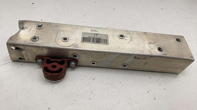 ⭕ 2014-2021 BMW i3 I01 Rear Left Side Reinforcement Bar Mounting Brack