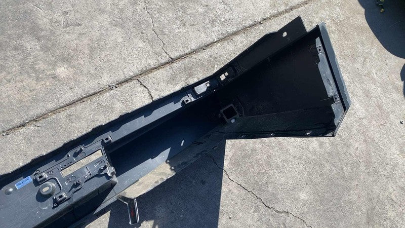 ⭕ 2024 2025 Tesla Cybertruck Rear Bumper Fascia Cover OEM 1800635-00/1