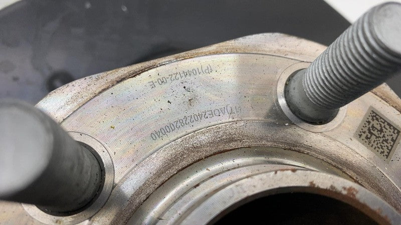134465200B ⭕ 24-25 Model 3 Front Right Spindle Knuckle + Hub (Non-Driven) RH 1344316-00-D