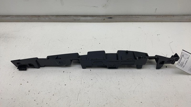 51657299183 ⭕ 14-20 BMW i3 Front Left Fender A-Pillar Retaining Strip Bracket 5165 7299183
