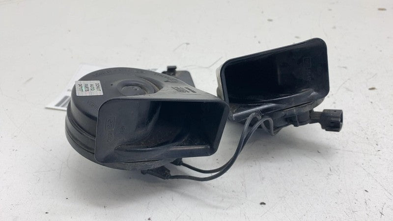 ⭕ 2018-2021 Lincoln Navigator PAIR High & Low Pitch Tone Horn Signal S