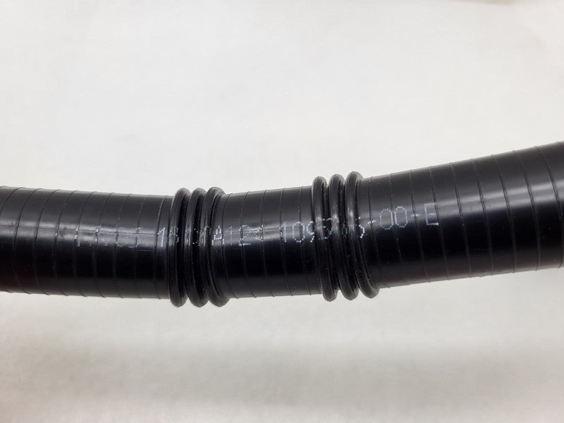 109576600E ⭕2017-2022 Tesla Model 3 Y Penthouse Outlet Pipe Tube Hose Assembly 1095766-00-E