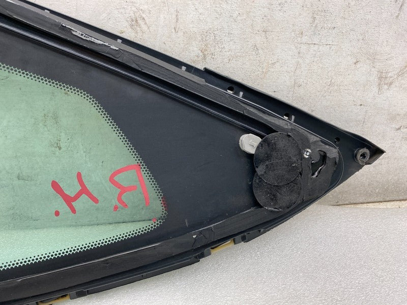 E6 43R-008010 ⭕ 12-15 Tesla Model S Rear Passenger Side Quarter Fixed Glass Right 1051820-00-A