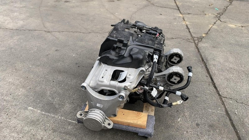 PT00726168 H ⭕ 2025 Rivian R1S Electric Engine Front Drive Unit Dual Motor Assy PT00726168-H