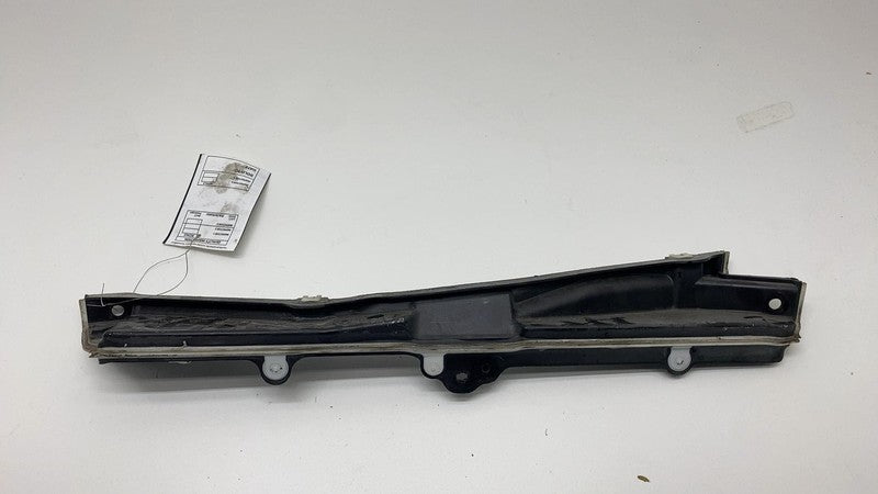 51717359258 2021 BMW 530e 530eX Front Radiator Support Lower Section Protection 5171 7359258