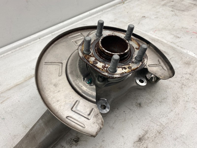 104431600E ⭕ 17-23 Model 3 Front Right Spindle Knuckle Hub & Dust Shield RWD 1044316-00-E