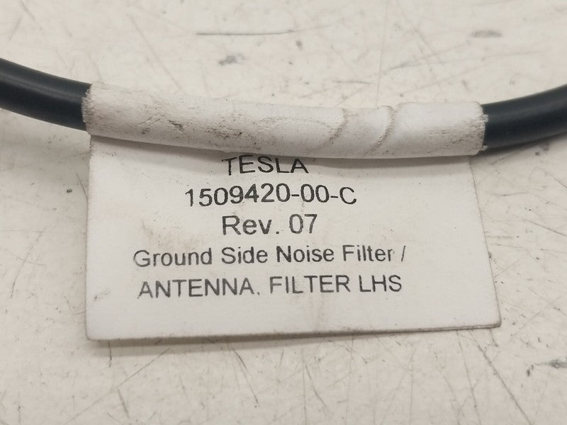 ⭕17-25 Tesla Model 3 Ground Side Noise Filter GND Antenna Amplifier 15