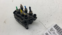 ⭕ 16-20 Model X MX Air Suspension Main Solenoid Control Valve Block 1027919-00-B