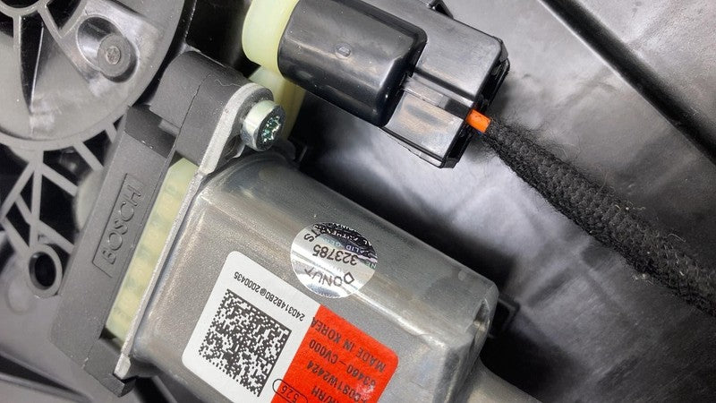 83480CV000 2022-2024 Kia EV6 Rear Passenger Door Window Regulator & Motor + Carrier Right