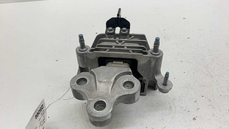 68224742 AD ⭕ 2017-2025 Chrysler Pacifica Front Left Transmission Mount Bracket 68224742AD