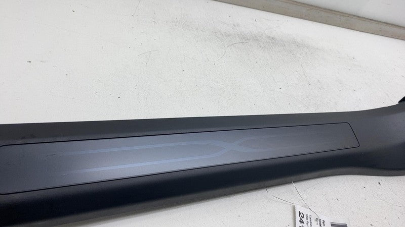 ⭕ 2021-2023 Tesla Model X Front Right Door Lower Sill Scuff Plate Carr
