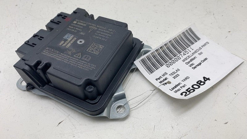 17-25 Model 3 Y Restraint Control Module RCM SRS 1512876-00-E  (Has Cr