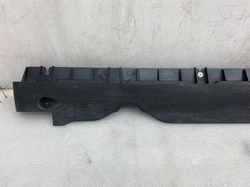 1497741 00 B ⭕20-23 Model Y Left Side Skirt Rocker Molding Panel Carrier Bracket 1497741-00-B