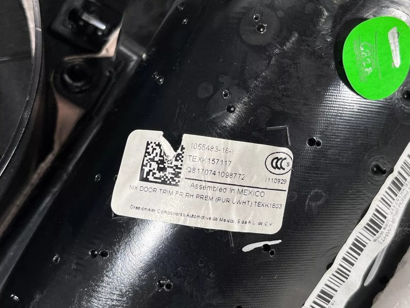 105548318I ⭕ 16-20 Model X Front Right Door Panel Trim Card Cover w/ Molding 1055483-18-I