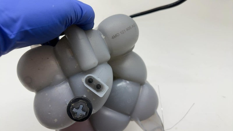 4M0121403 ⭕2024 Porsche Cayenne Coolant Reservoir Expansion Tank  w/ Hose Line 4M0121405AG